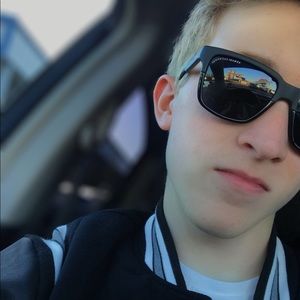 Meet your Posher, James